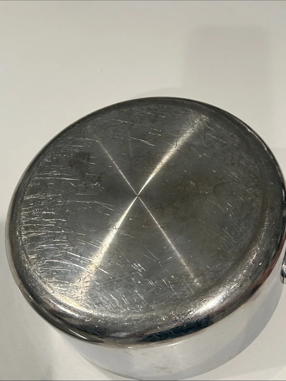 All Clad 1 1/2 qt. Stainless Steel Saucepan w/Lid - Silver Excellent Condition